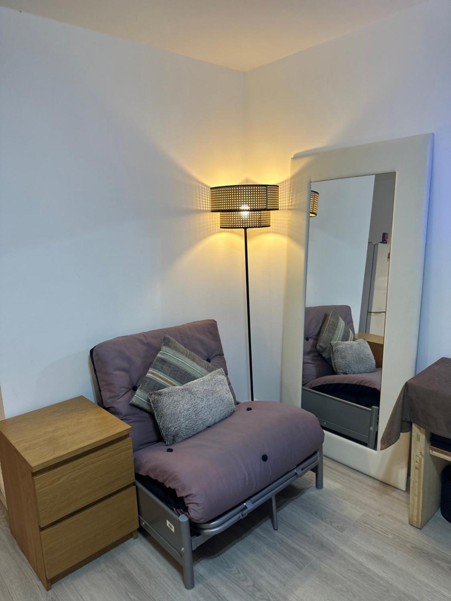 Stylish Studio Flat - Watford Junction - Harry Potter Eksteriør billede